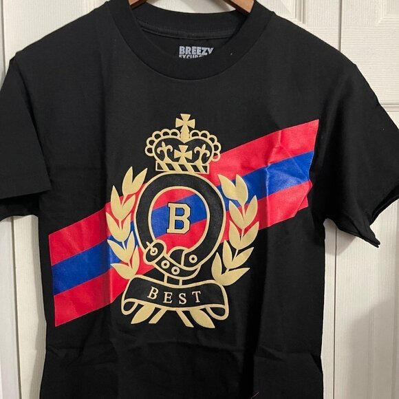 Breezy Excursion Mens NWOT Black Crown B Graphic Short Sleeve Shirt Small - Picture 3 of 6